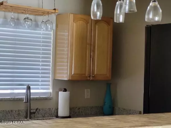 Daytona Beach, FL 32118,415 Halifax AVE #114