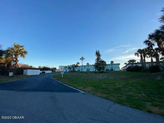 Ormond Beach, FL 32176,2850 Ocean Shore BLVD #24