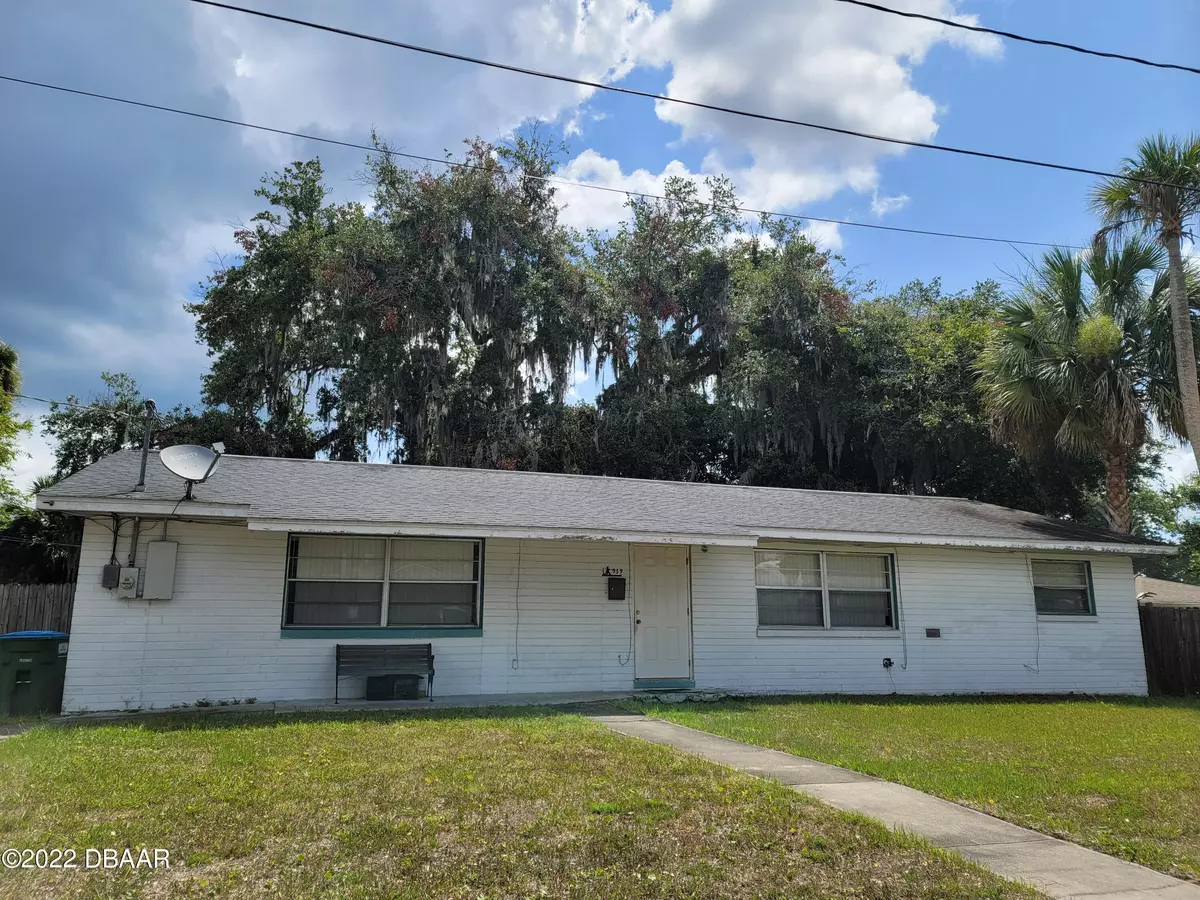 Holly Hill, FL 32117,939 State AVE