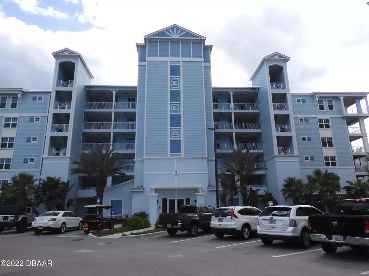 New Smyrna Beach, FL 32169,3 Riverwalk DR #406