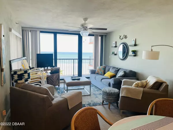 New Smyrna Beach, FL 32169,4141 Atlantic AVE #403