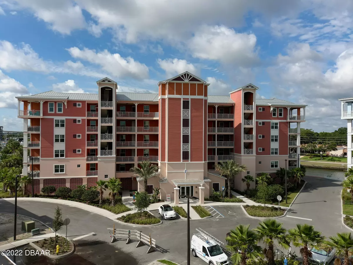 New Smyrna Beach, FL 32169,2 Riverwalk DR #301