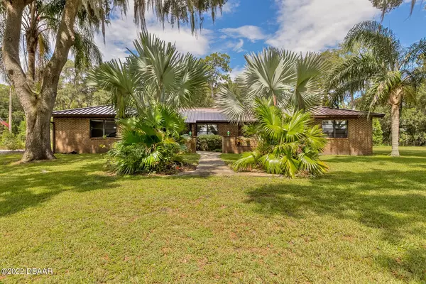 4775 State Road 11, Deleon Springs, FL 32130