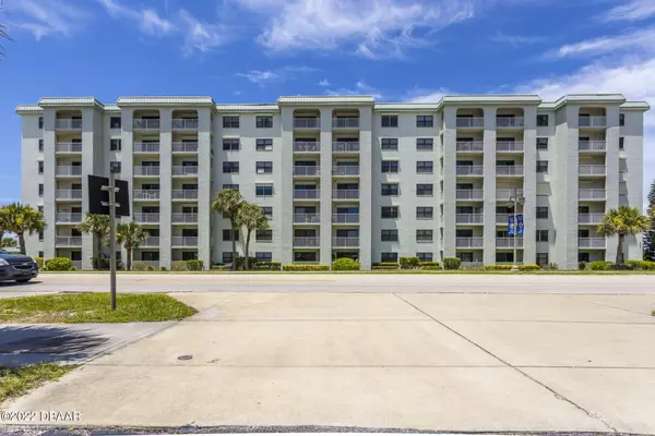 Daytona Beach Shores, FL 32118,3800 Atlantic AVE #206