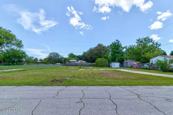 Oak Hill, FL 32759,101 West LOOP