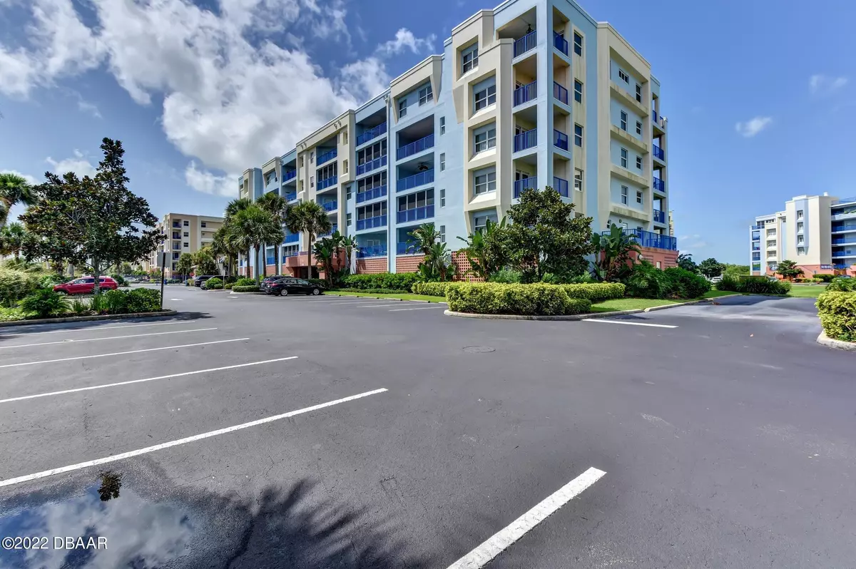 New Smyrna Beach, FL 32169,5300 Atlantic AVE #2404