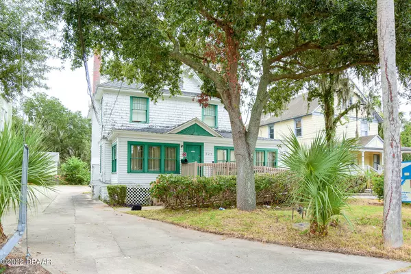 525 Ridgewood AVE, Daytona Beach, FL 32114