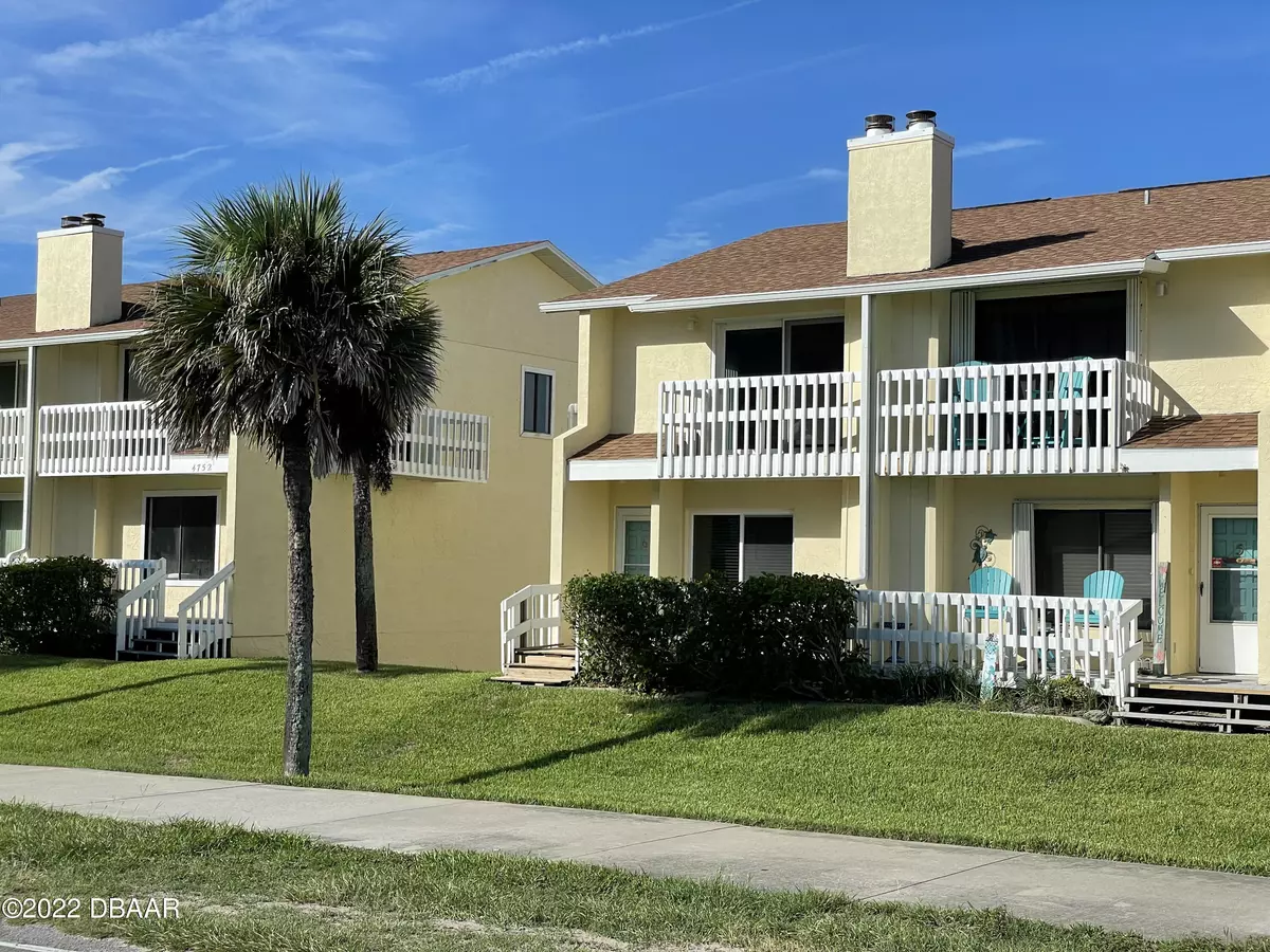 Ponce Inlet, FL 32127,4746 Atlantic AVE #6