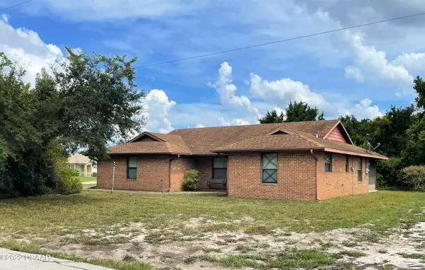 Deltona, FL 32725,831 Abbott AVE