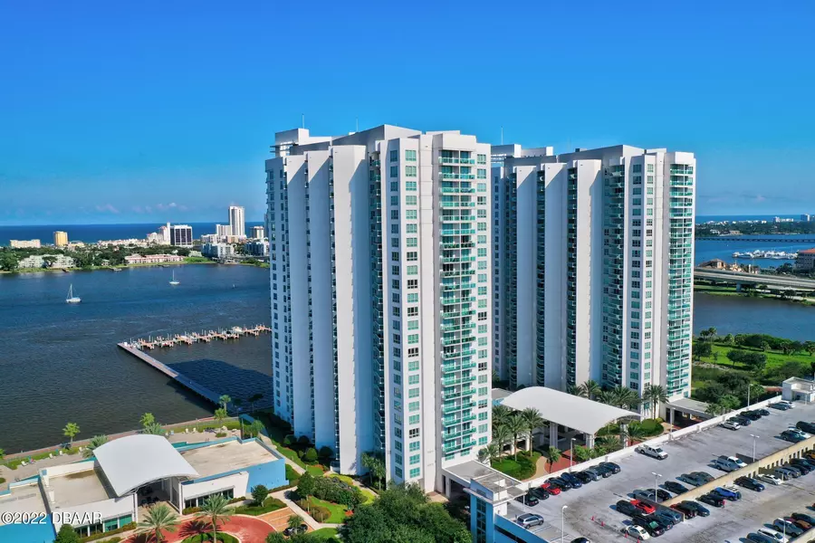 231 Riverside DR #2002, Holly Hill, FL 32117