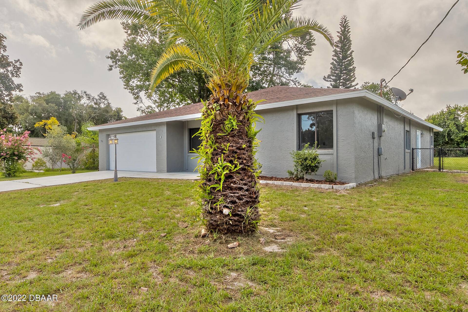 Palm Coast, FL 32137,8 Ferris LN