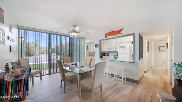 Ormond Beach, FL 32176,5500 Ocean Shore BLVD #77