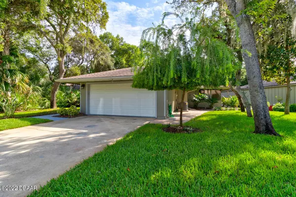 374 Gleneagles DR, New Smyrna Beach, FL 32168