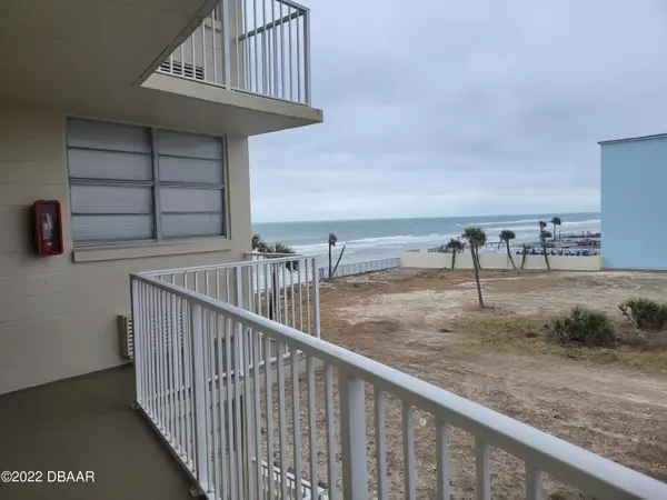 Daytona Beach, FL 32118,1233 Atlantic AVE #3300