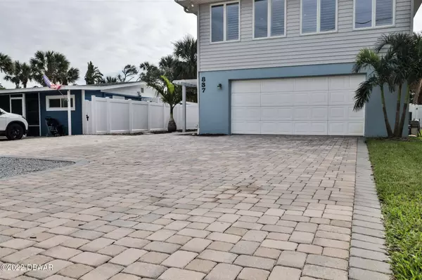 New Smyrna Beach, FL 32169,837 10th AVE