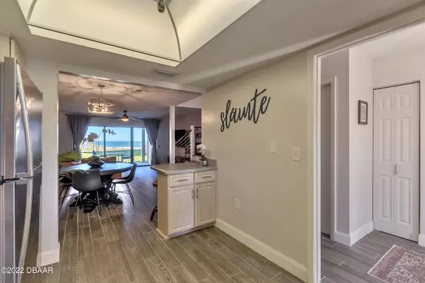 Ponce Inlet, FL 32127,4769 Atlantic AVE #2