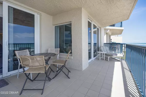 Daytona Beach Shores, FL 32118,3425 Atlantic AVE #402