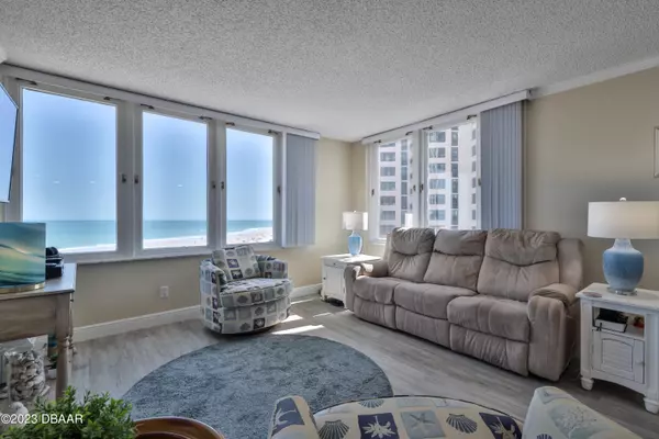 Daytona Beach Shores, FL 32118,3047 Atlantic AVE #403