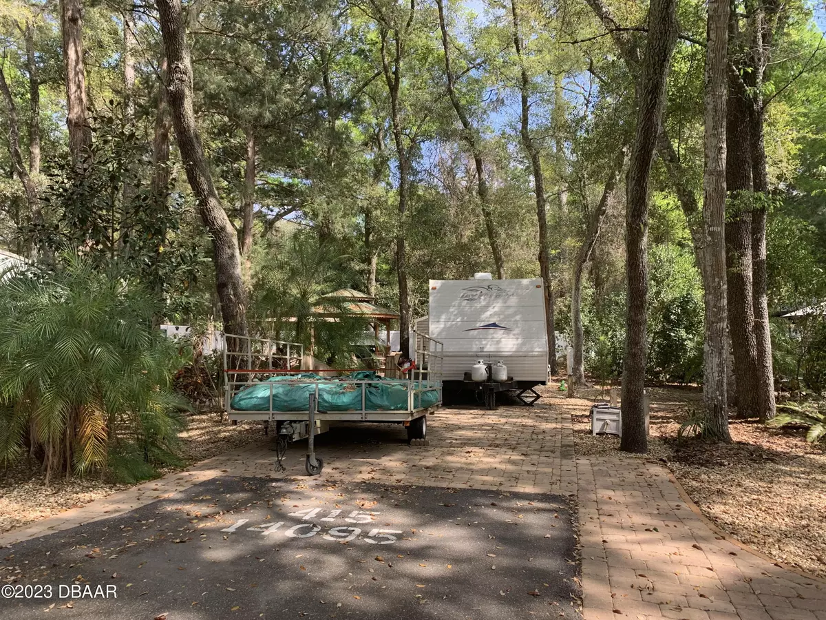 Salt Springs, FL 32134,14095 NE 253rd LOT 415 CT