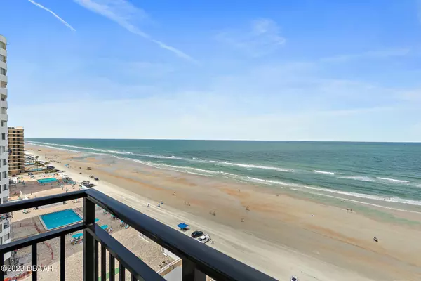 Daytona Beach Shores, FL 32118,3051 Atlantic AVE #1104