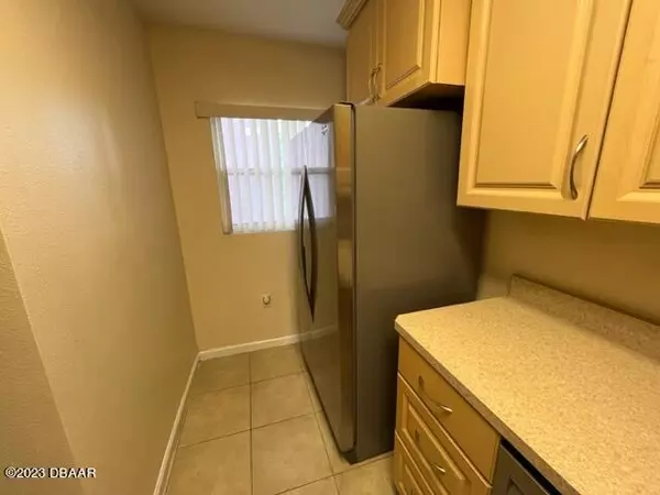 Ormond Beach, FL 32174,640 Nova RD #404