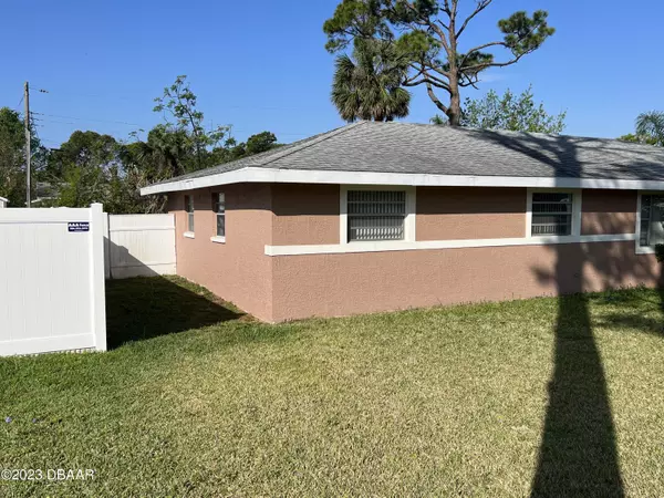 South Daytona, FL 32119,2116 Anastasia DR