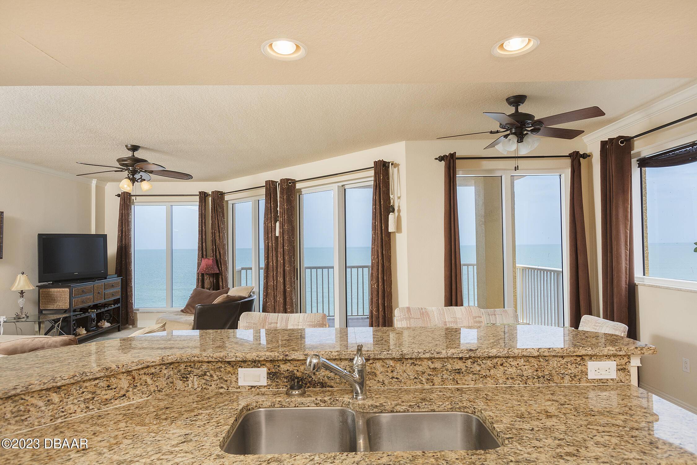 Daytona Beach Shores, FL 32118,2901 Atlantic AVE #703