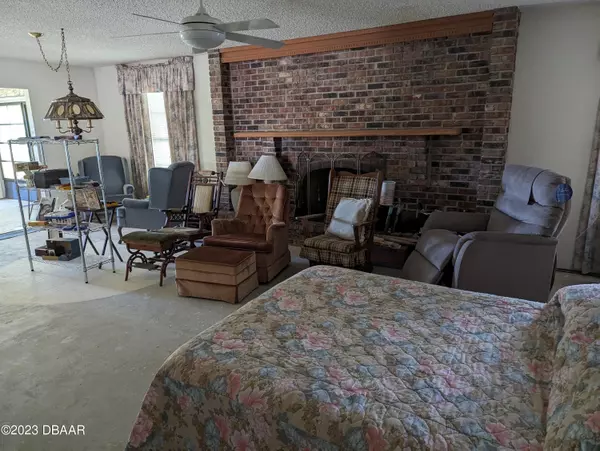 Deltona, FL 32725,1850 Cooper DR