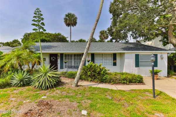 4622 Saxon DR, New Smyrna Beach, FL 32169