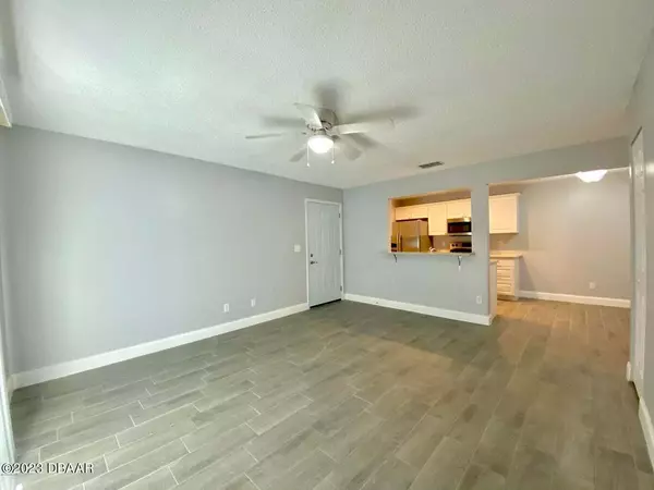 Port Orange, FL 32127,3104 Oak Trail RUN