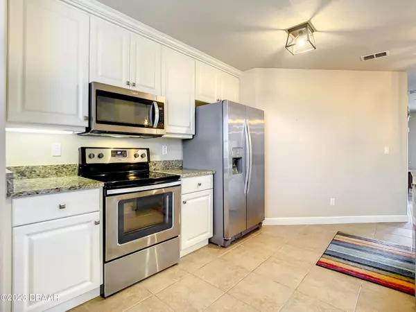 New Smyrna Beach, FL 32168,424 Luna Bella LN #423