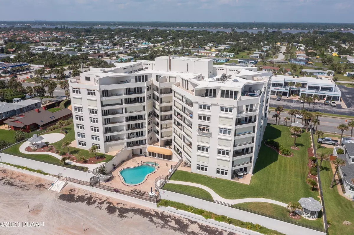 Ormond Beach, FL 32176,395 Atlantic AVE #206