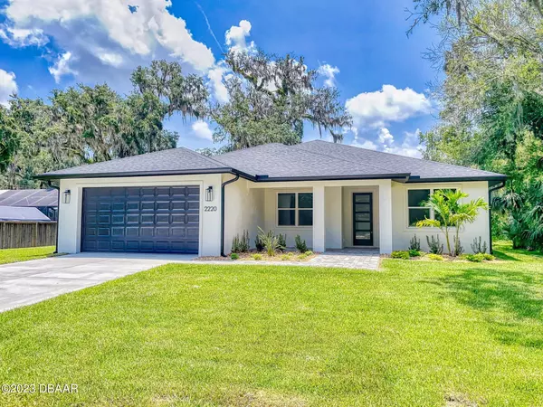 2220 Swoope DR, New Smyrna Beach, FL 32168