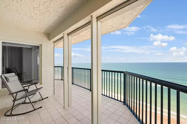 Daytona Beach Shores, FL 32118,3425 Atlantic AVE #2002