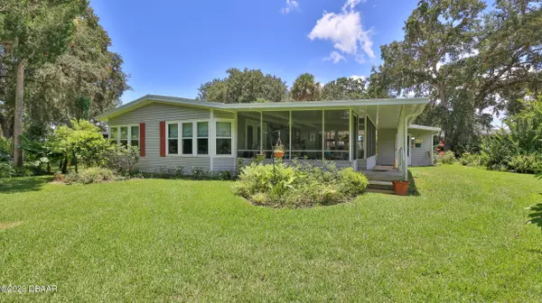 Edgewater, FL 32141,507 Topside CIR