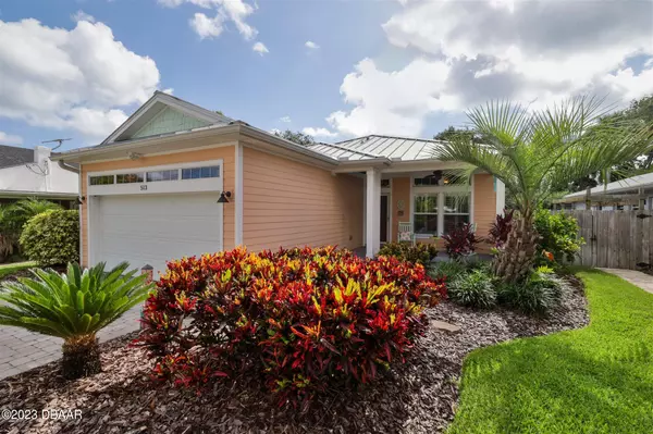 New Smyrna Beach, FL 32169,513 Pine ST