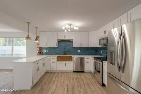 South Daytona, FL 32119,2261 Brian AVE