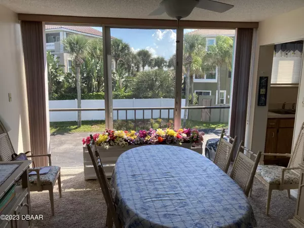 Ormond Beach, FL 32176,5500 Ocean Shore BLVD #8