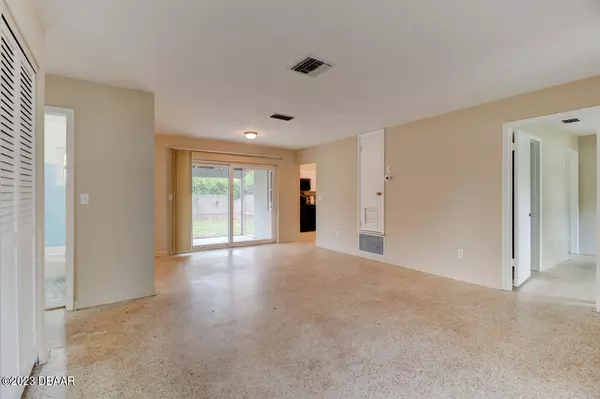 Deltona, FL 32725,1031 Frost LN