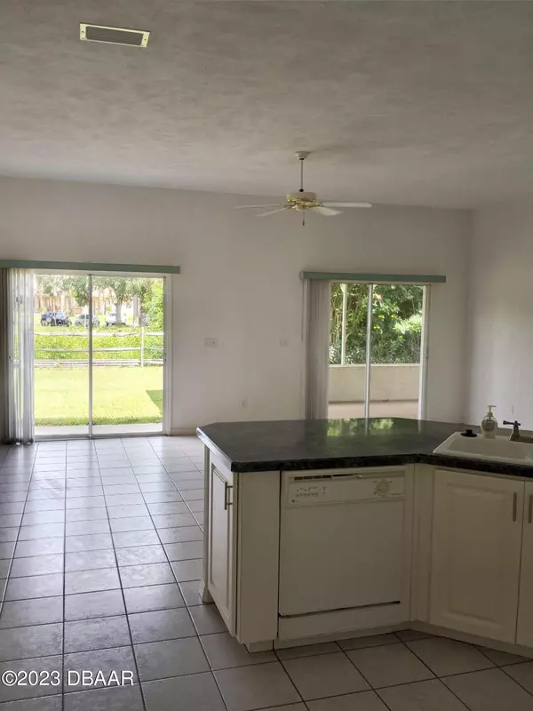 Port Orange, FL 32127,999 Appleview WAY