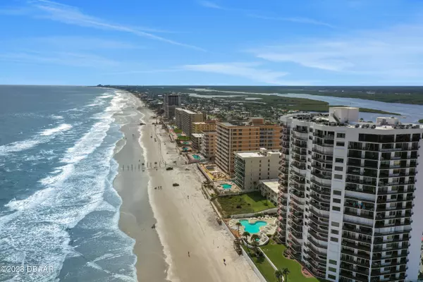 Daytona Beach Shores, FL 32118,3743 Atlantic AVE #8B