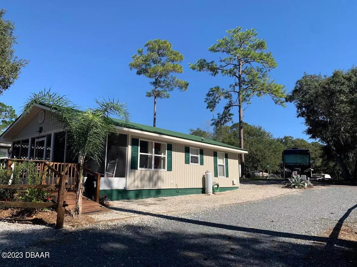 Salt Springs, FL 32134,14046 NE 250th UNIT 32 CIR