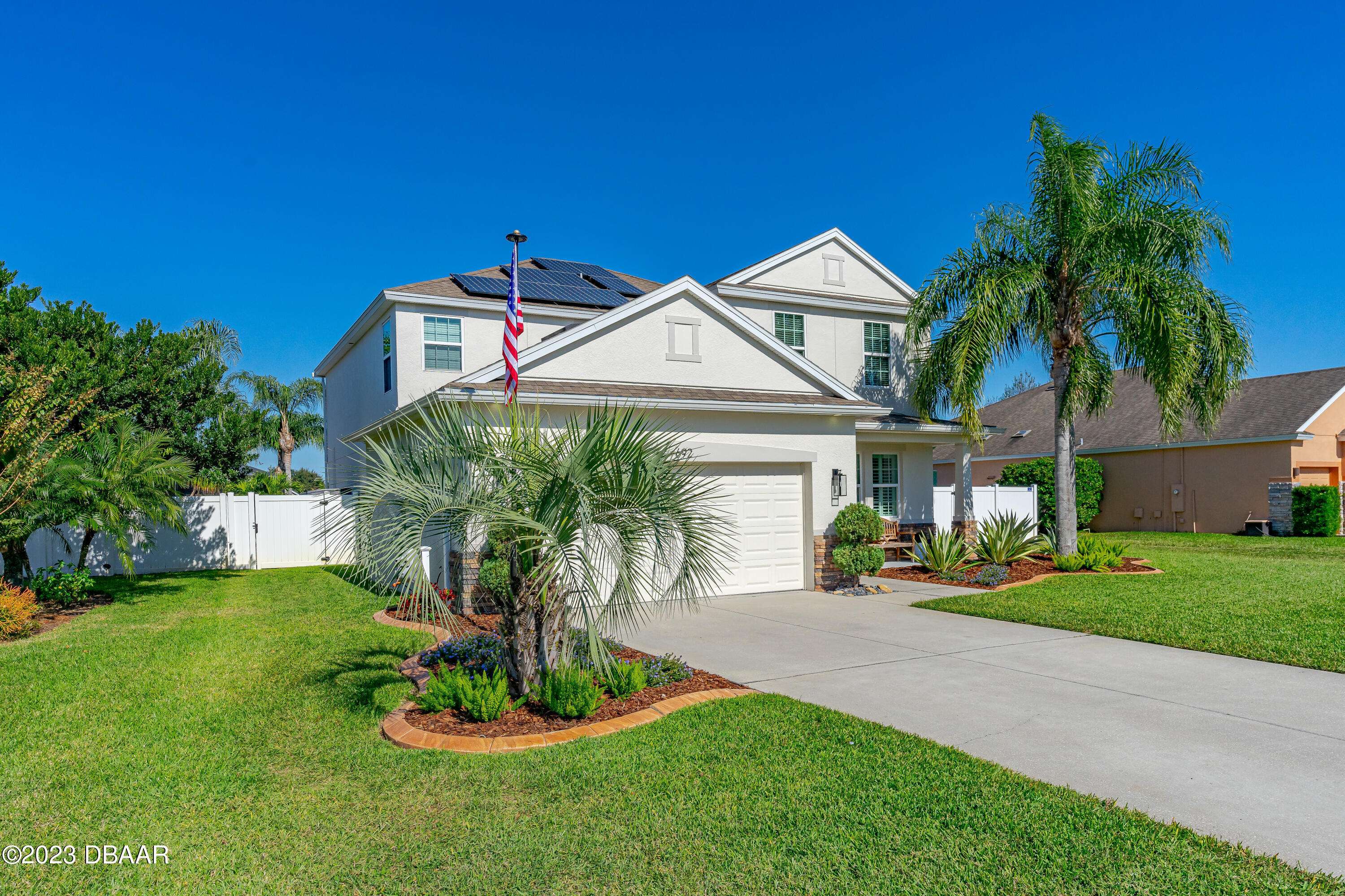 New Smyrna Beach, FL 32168,692 Grape Ivy LN