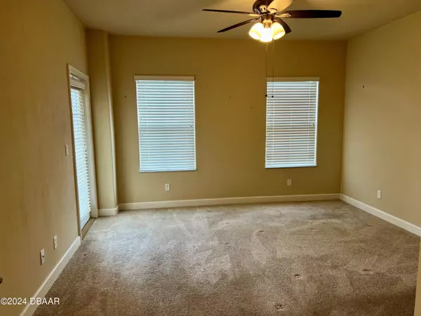 New Smyrna Beach, FL 32168,424 Luna Bella LN #327