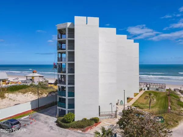 New Smyrna Beach, FL 32169,3405 Atlantic AVE #303