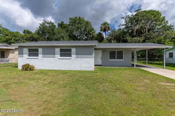 908 Roper ST, New Smyrna Beach, FL 32168