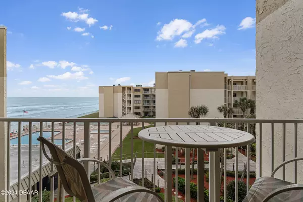 New Smyrna Beach, FL 32169,4175 Atlantic AVE #405