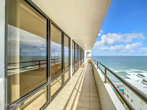 Daytona Beach Shores, FL 32118,3743 Atlantic AVE #10D