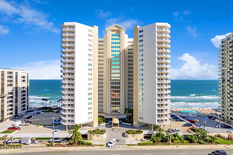 2937 Atlantic AVE #209, Daytona Beach Shores, FL 32118