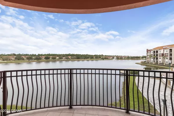 New Smyrna Beach, FL 32168,424 Luna Bella LN #220